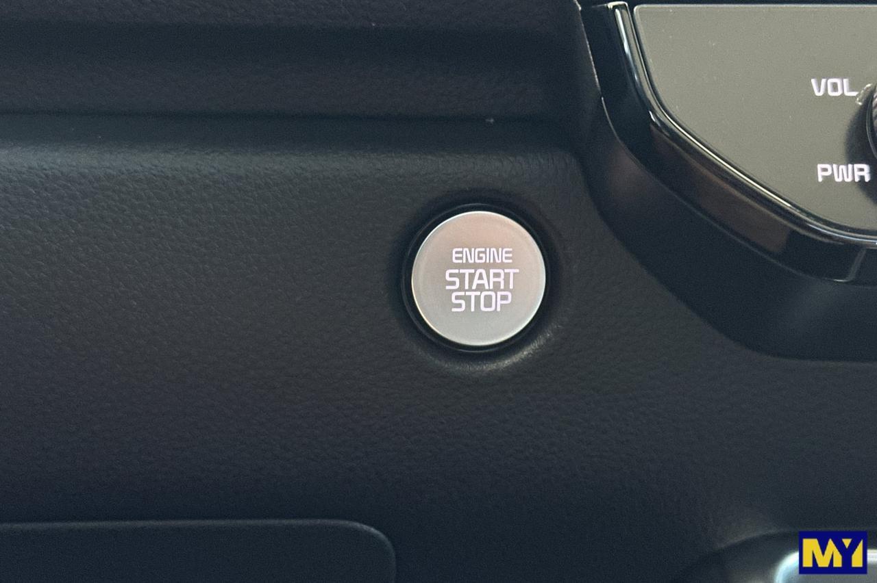 2025 Kia Carnival Hybrid SX Prestige Salinas CA