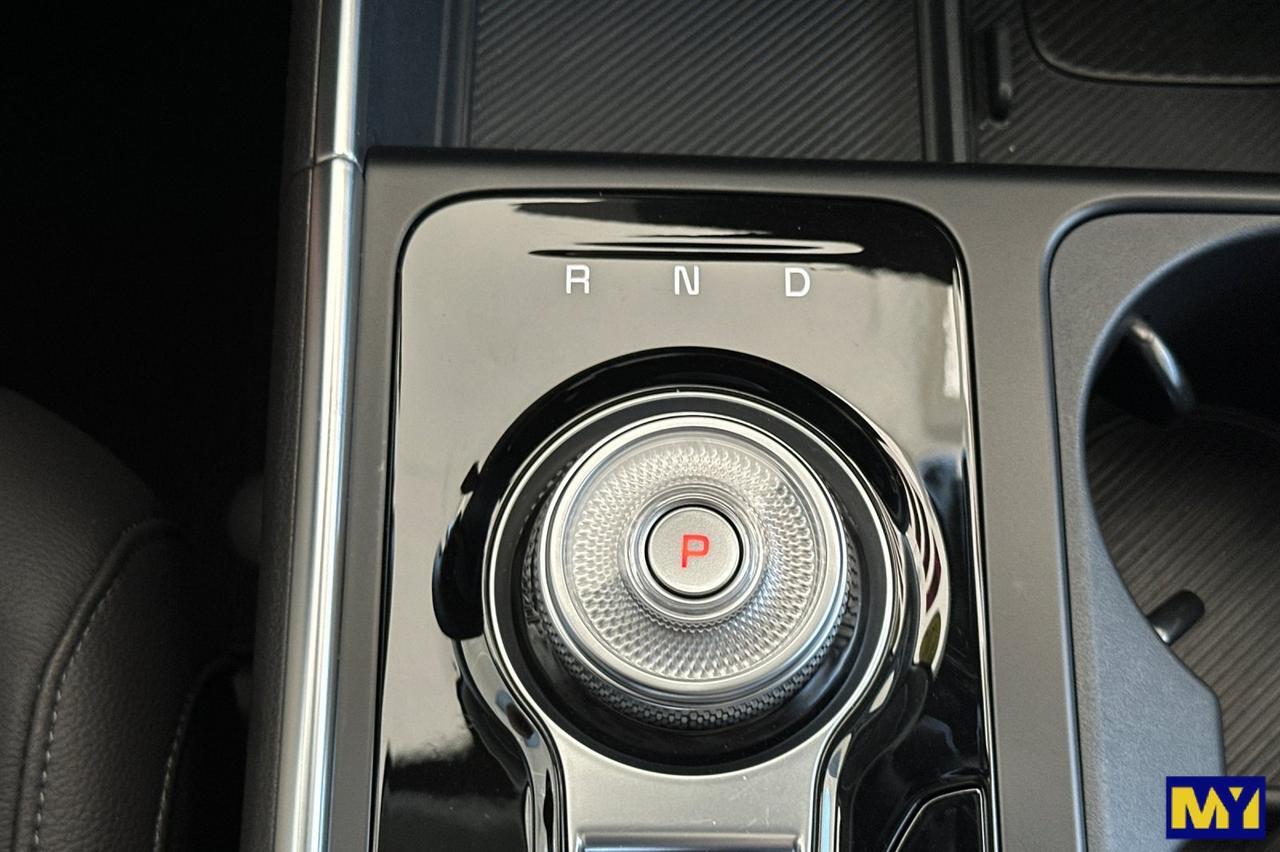 2025 Kia Carnival Hybrid SX Prestige Salinas CA