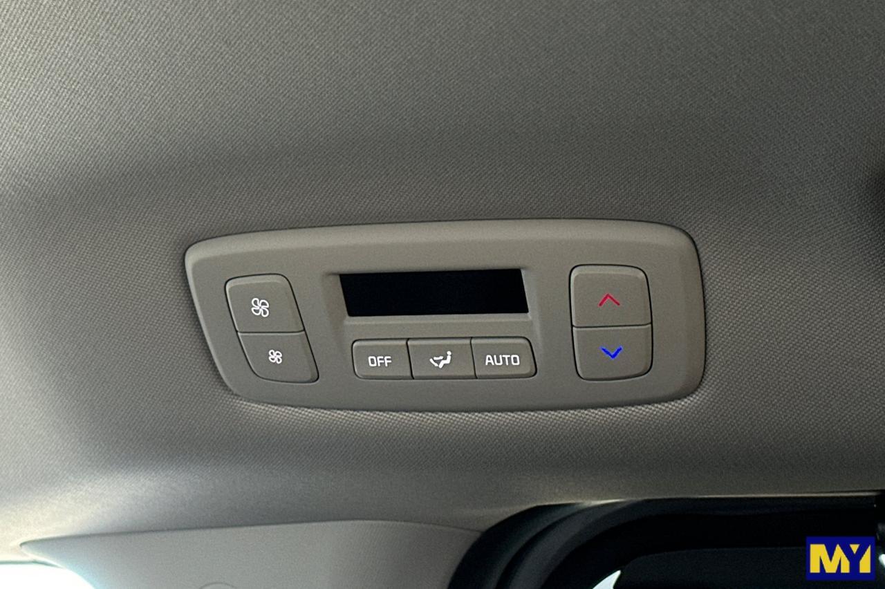 2025 Kia Carnival Hybrid SX Prestige Salinas CA