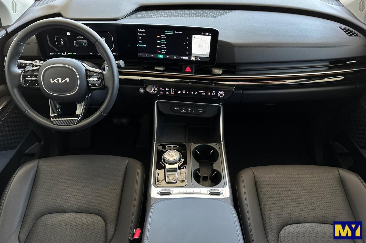 2025 Kia Carnival Hybrid SX Prestige Salinas CA