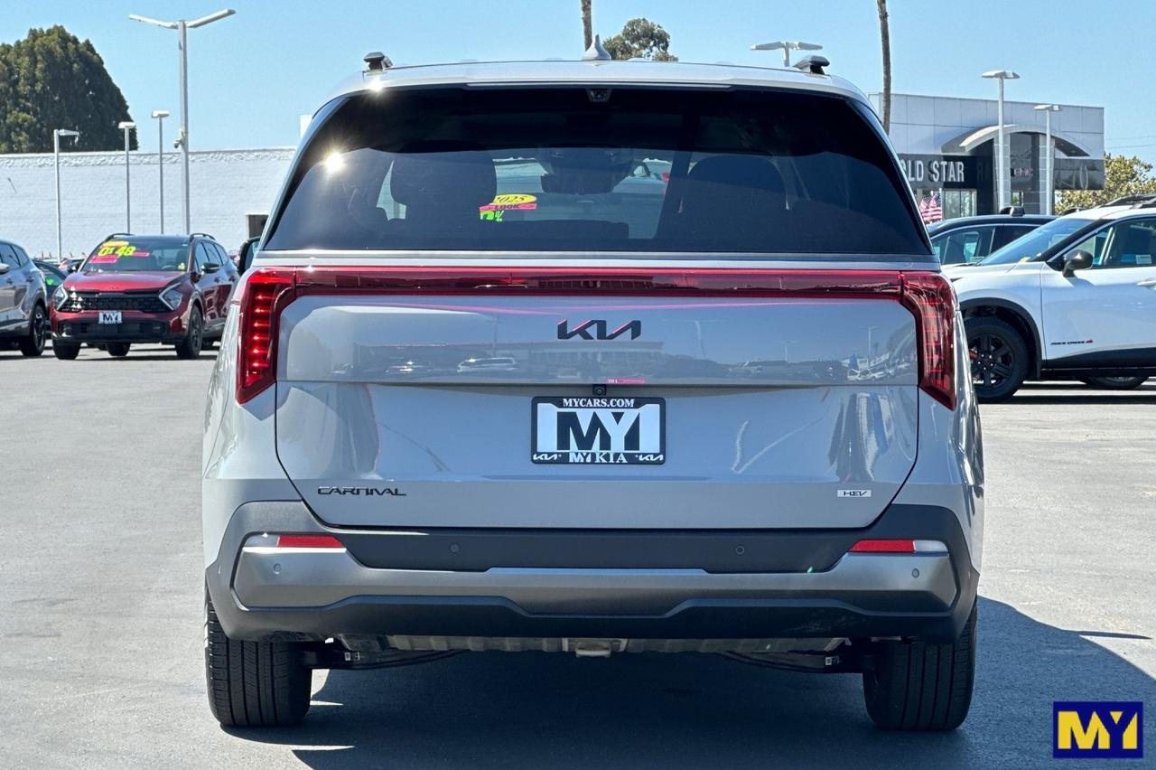 2025 Kia Carnival Hybrid SX Prestige Salinas CA
