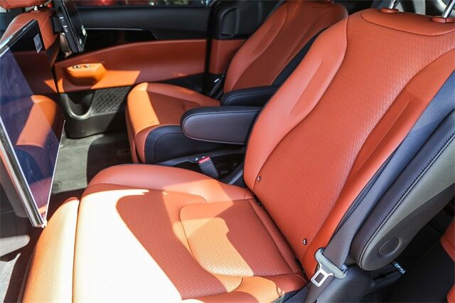 2025 Kia Carnival Hybrid SX Prestige Renton WA