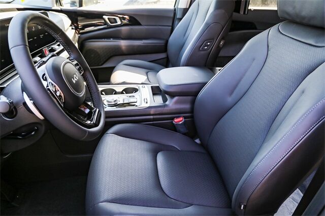 2025 Kia Carnival Hybrid SX Prestige Renton WA