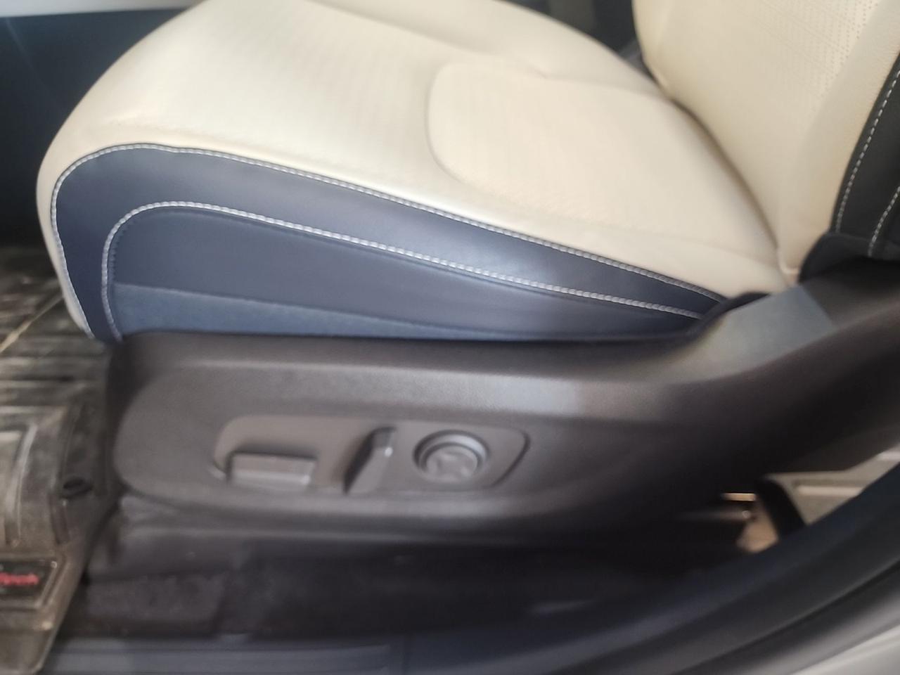 2025 Kia Carnival Hybrid SX Prestige Richmond VA