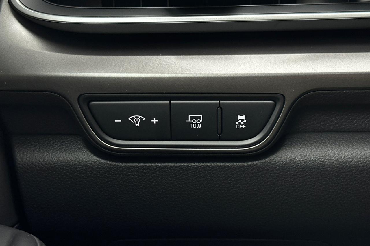 2025 Kia Carnival Hybrid SX Salinas CA