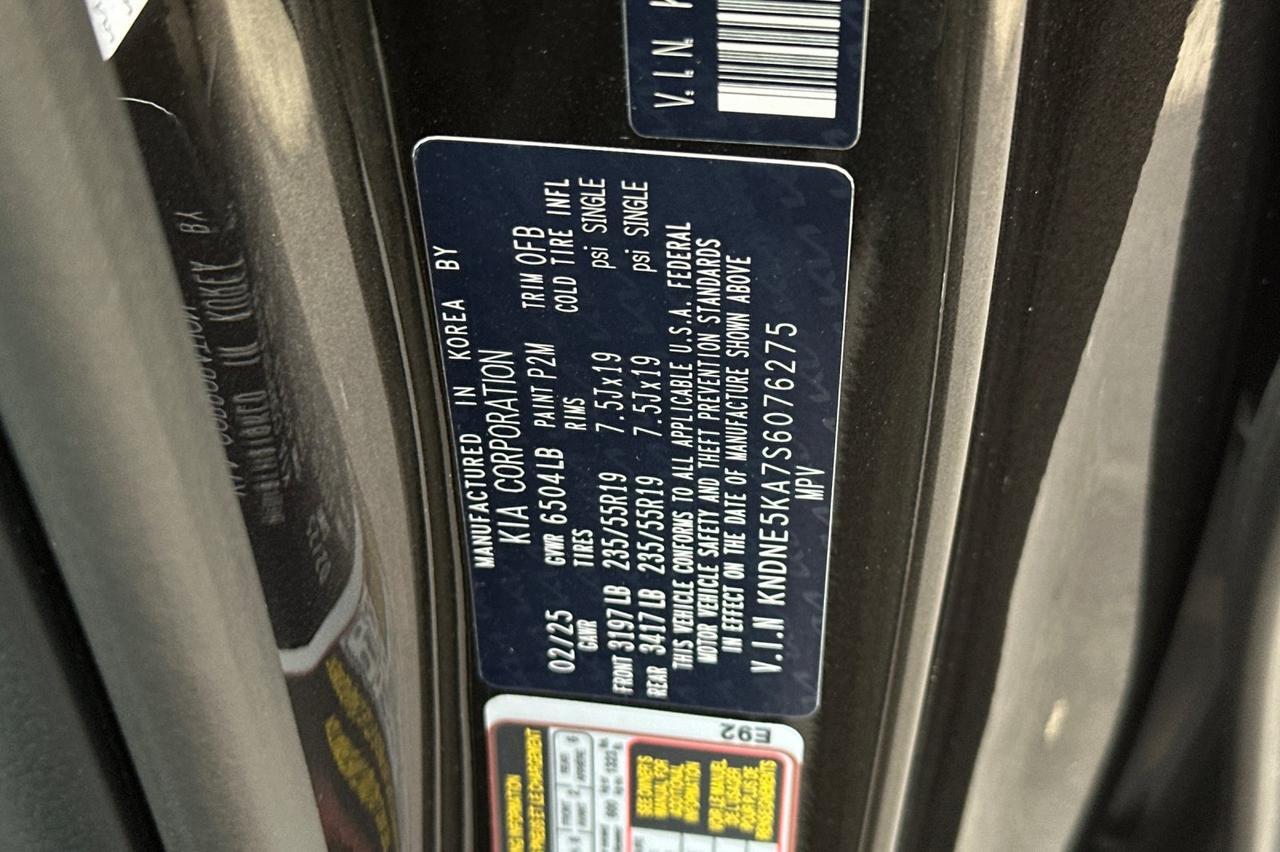 2025 Kia Carnival Hybrid SX Salinas CA
