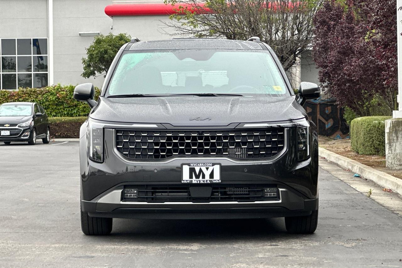 2025 Kia Carnival Hybrid SX Salinas CA