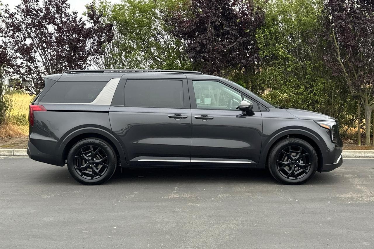2025 Kia Carnival Hybrid SX Salinas CA