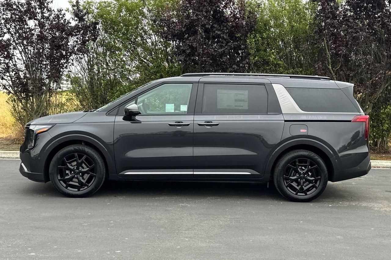 2025 Kia Carnival Hybrid SX Salinas CA