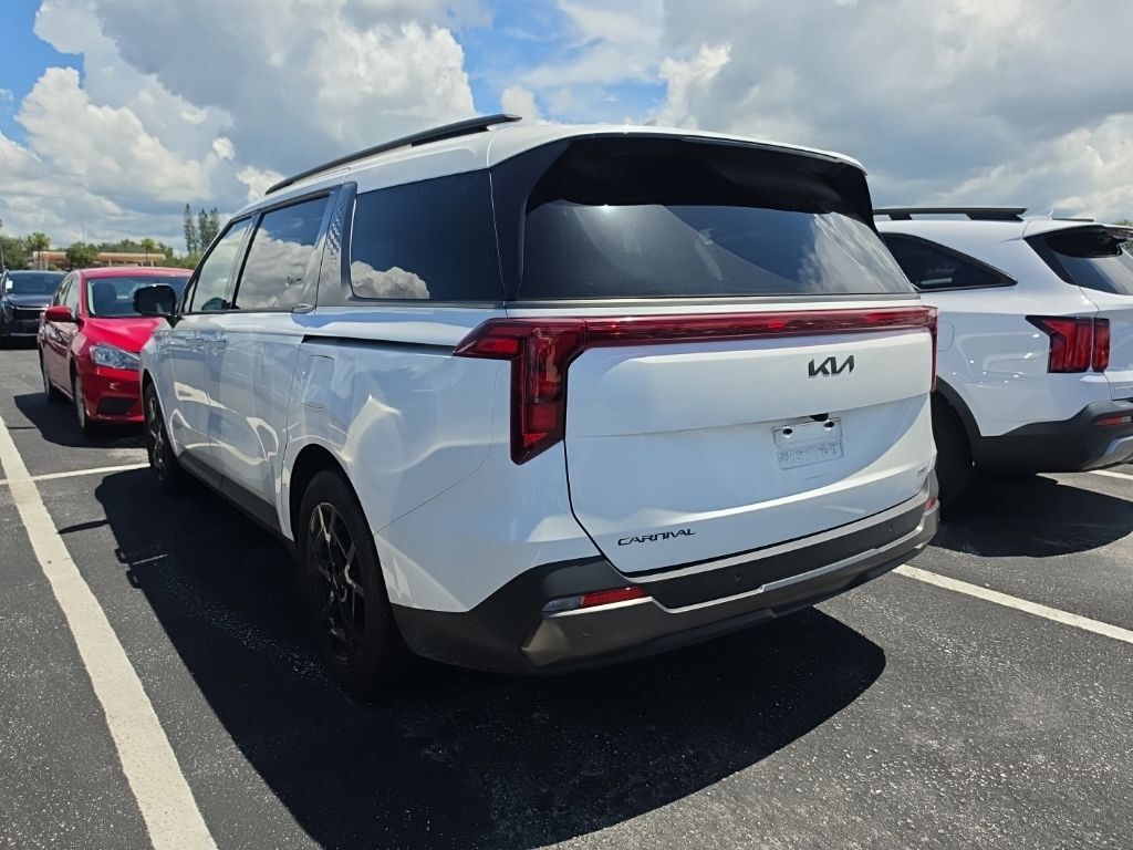 2025 Kia Carnival Hybrid SX San Clemente CA