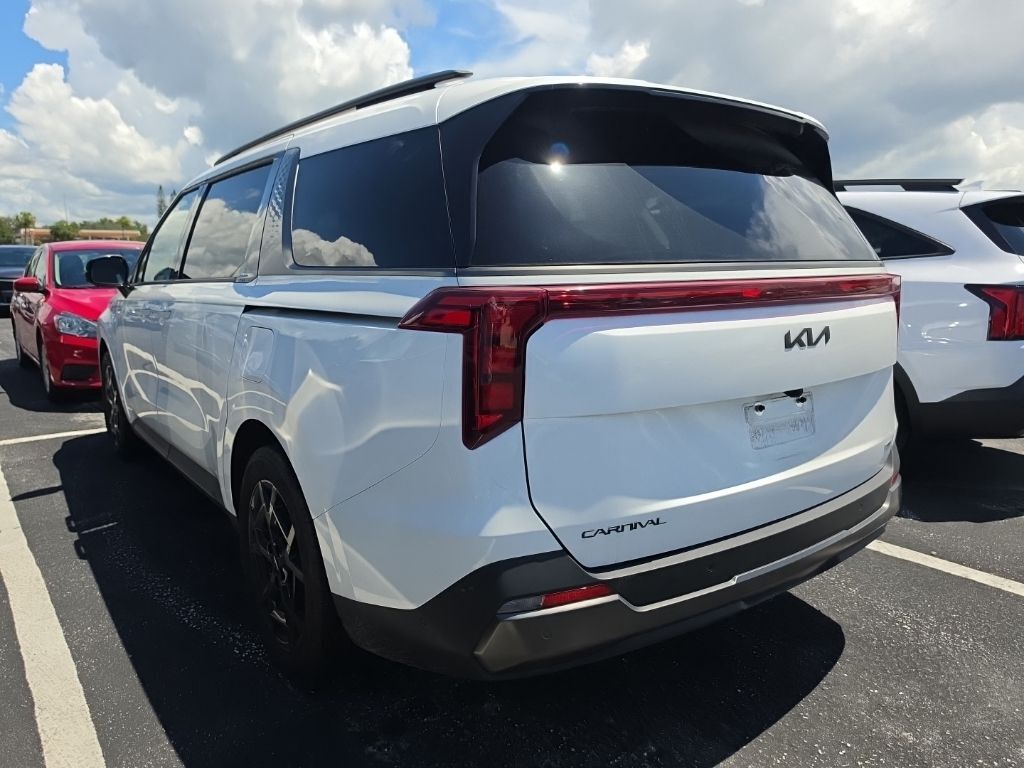 2025 Kia Carnival Hybrid SX San Clemente CA