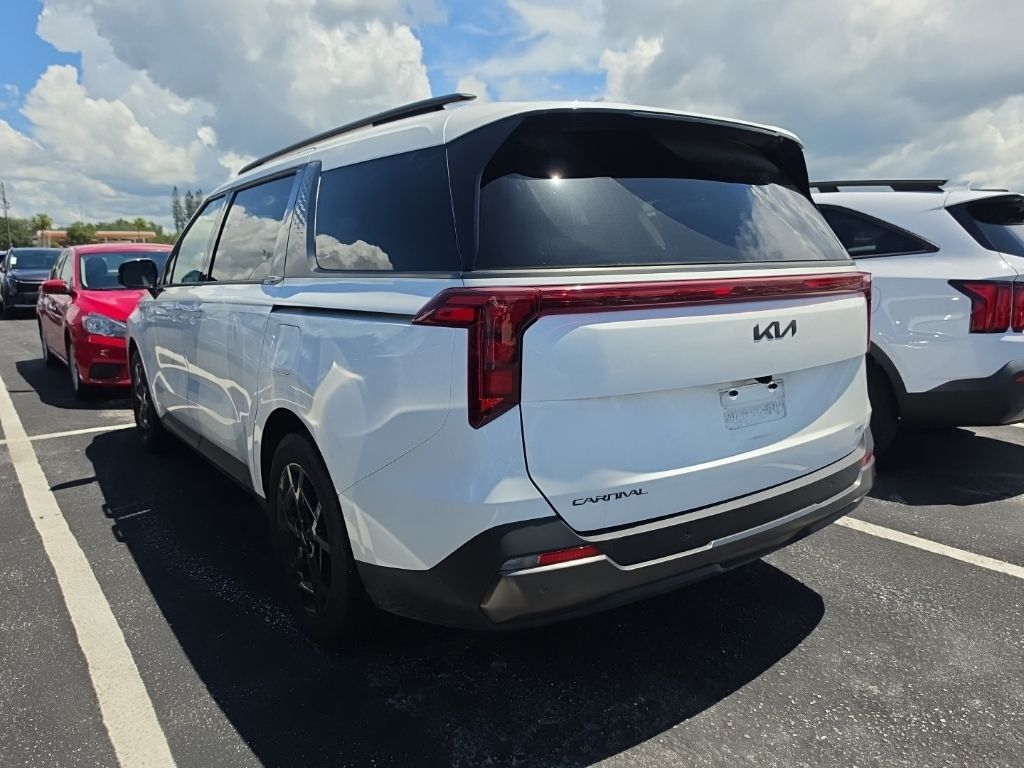2025 Kia Carnival Hybrid SX San Clemente CA