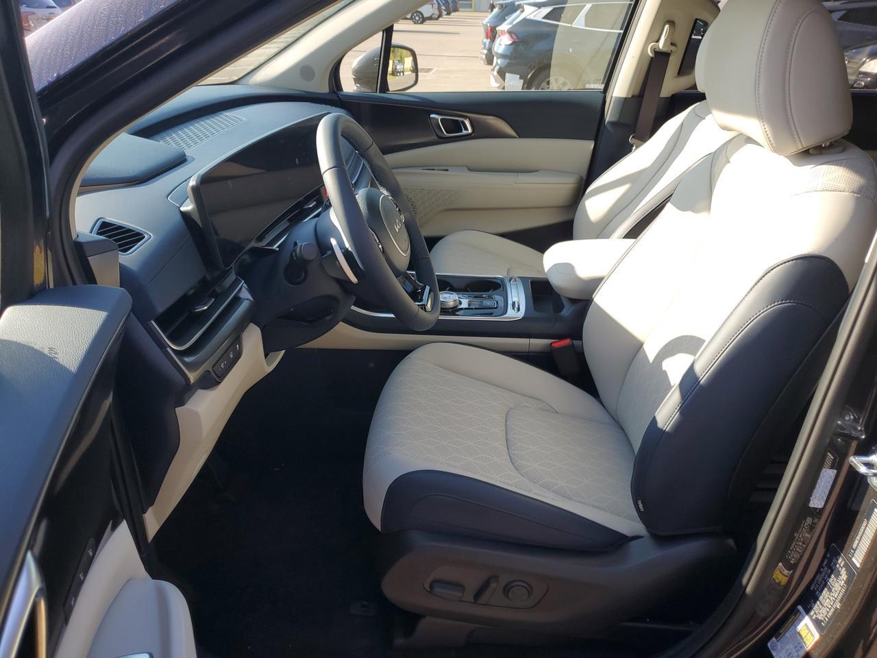 2025 Kia Carnival Hybrid SX St. Augustine FL