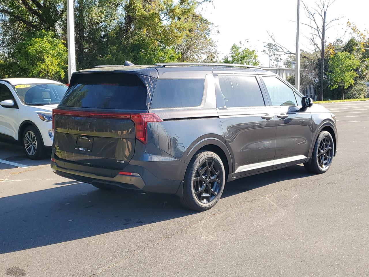 2025 Kia Carnival Hybrid SX St. Augustine FL