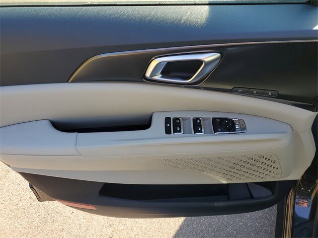 2025 Kia Carnival Hybrid SX St. Augustine FL
