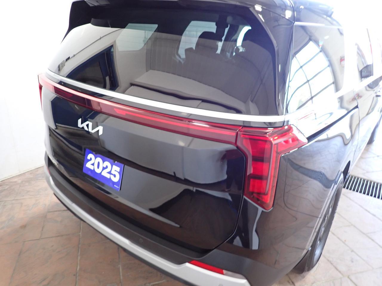 2025 Kia Carnival LX FWD NAVI Listowel ON