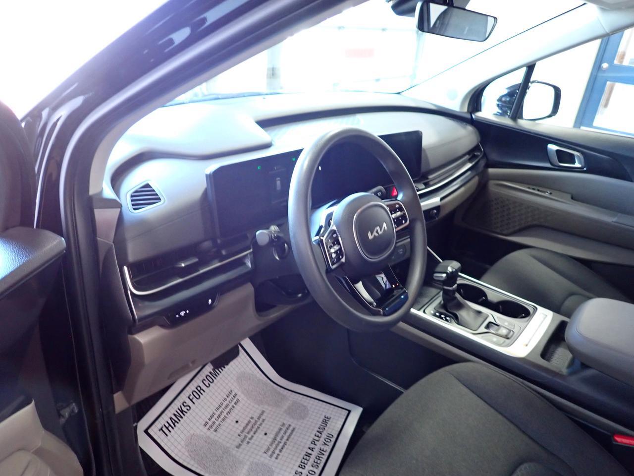 2025 Kia Carnival LX FWD NAVI Listowel ON