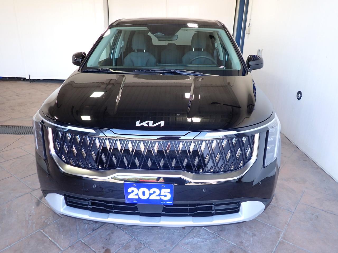 2025 Kia Carnival LX FWD NAVI Listowel ON
