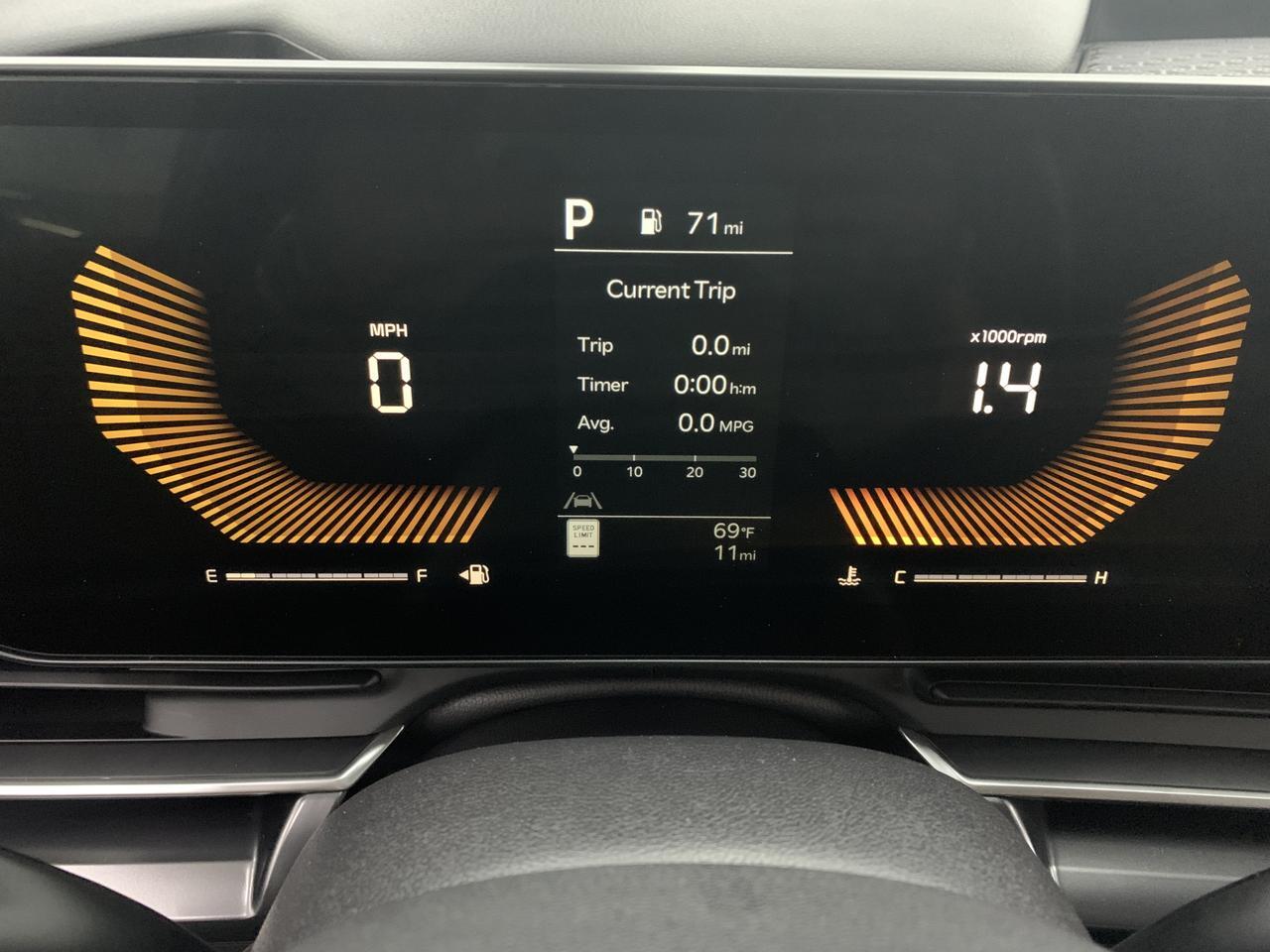 2025 Kia Carnival LXS FWD Benwood WV