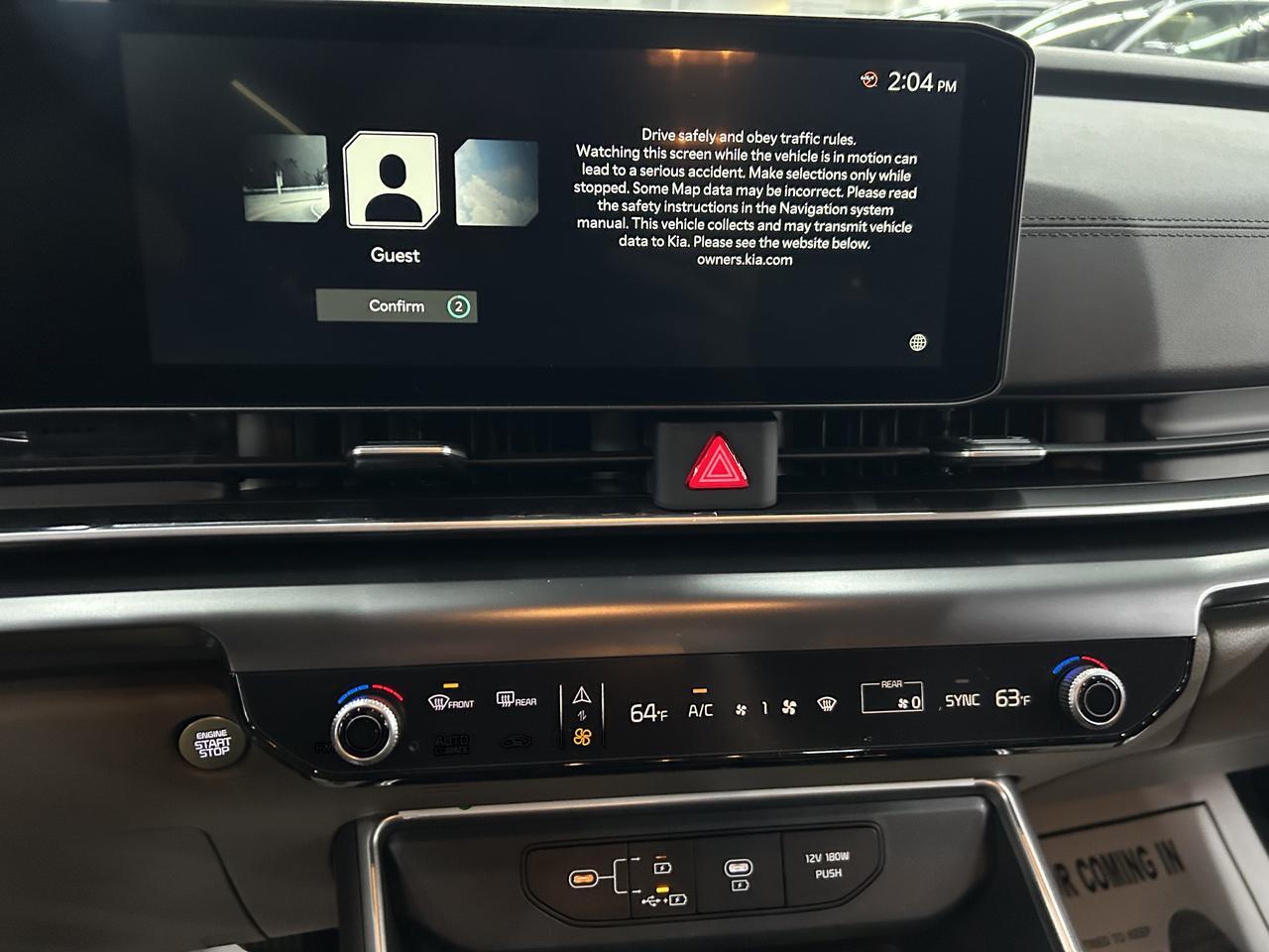 2025 Kia Carnival LXS FWD Benwood WV