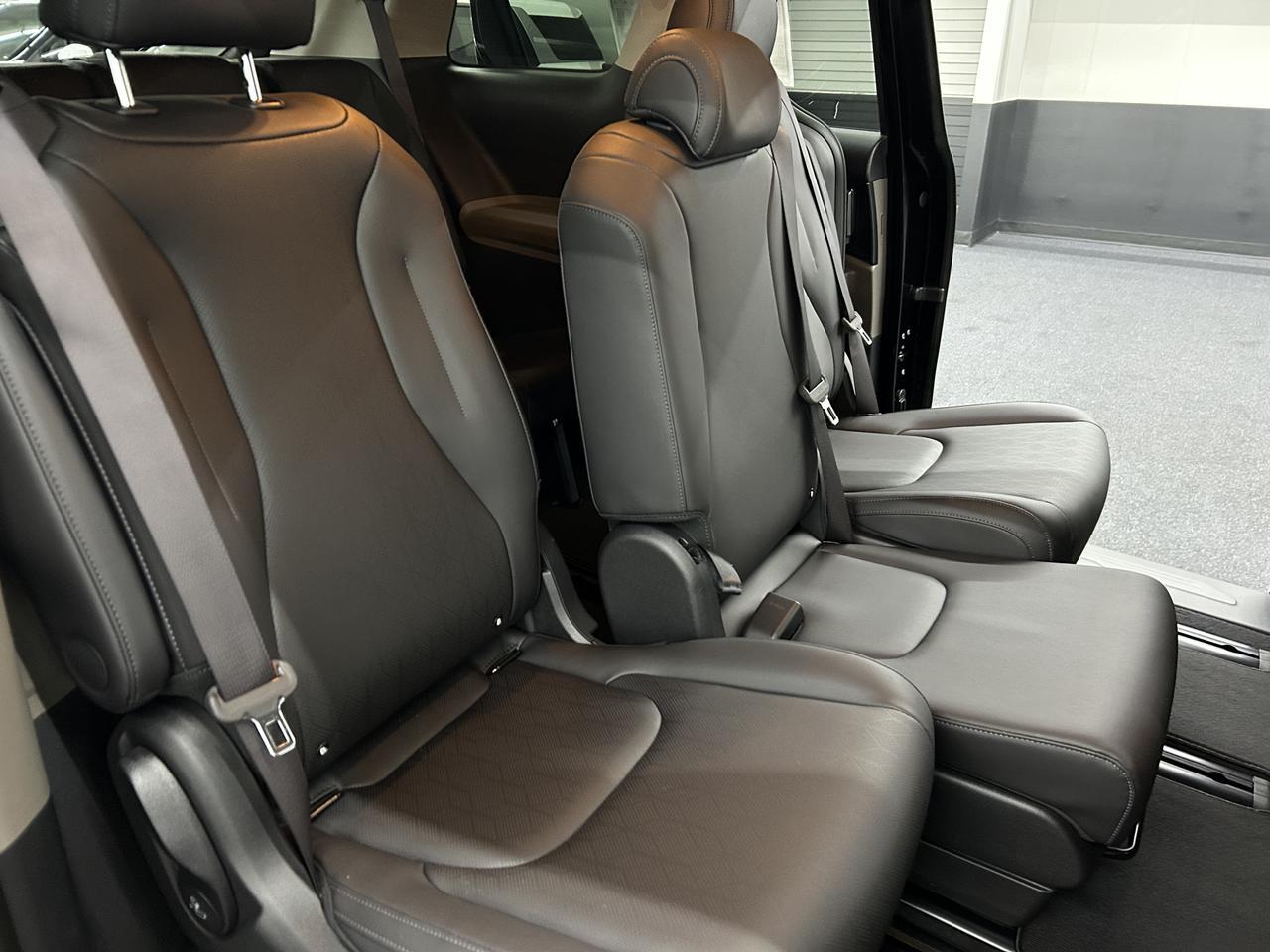2025 Kia Carnival LXS FWD Benwood WV