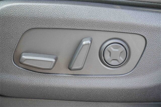 2025 Kia Carnival LXS Huntington Beach CA