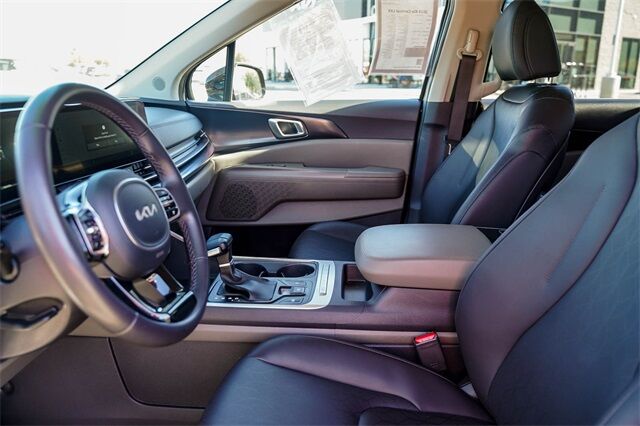 2025 Kia Carnival LXS Moreno Valley CA