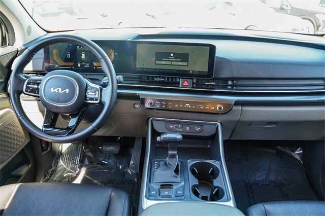 2025 Kia Carnival LXS Moreno Valley CA