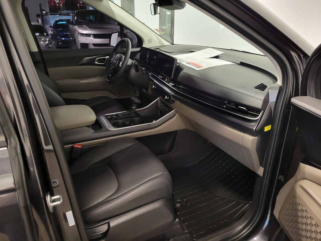2025 Kia Carnival LXS Parker CO