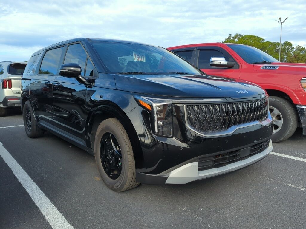 2025 Kia Carnival LXS