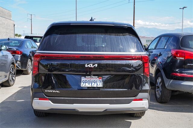 2025 Kia Carnival LXS Moreno Valley CA