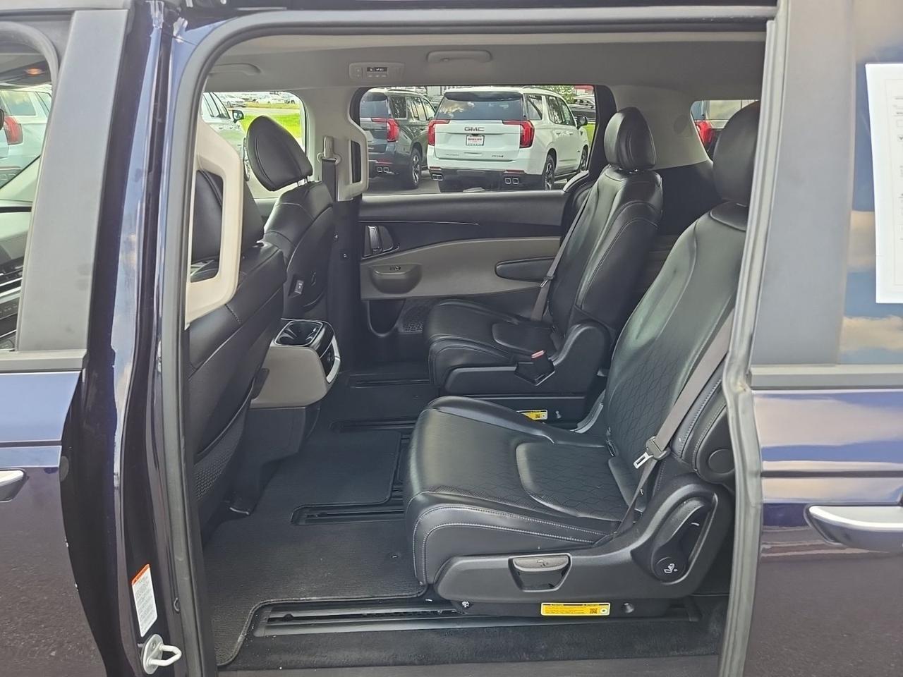 2025 Kia Carnival LXS Fredericksburg VA