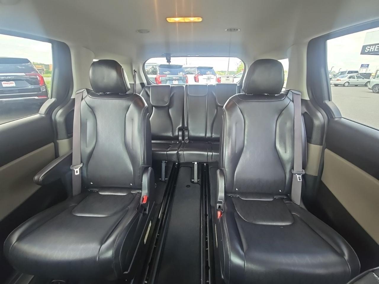 2025 Kia Carnival LXS Fredericksburg VA