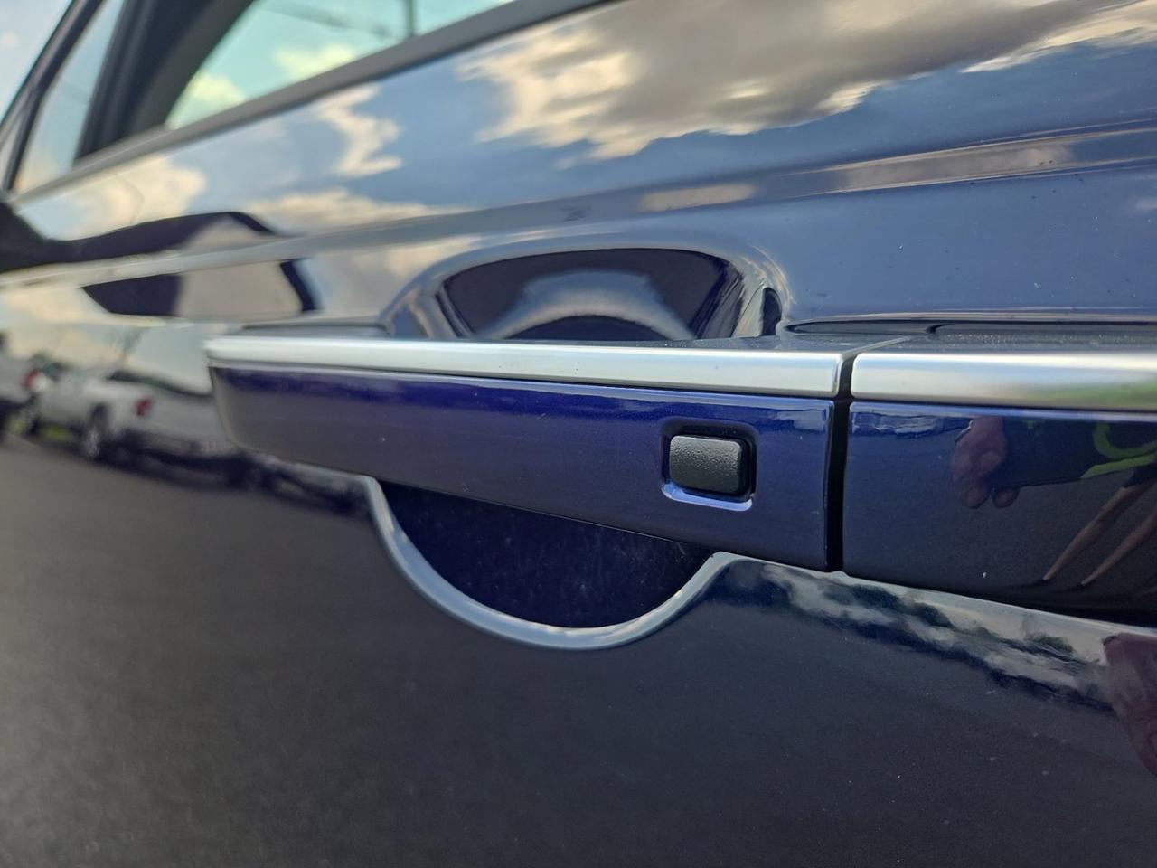 2025 Kia Carnival LXS Fredericksburg VA