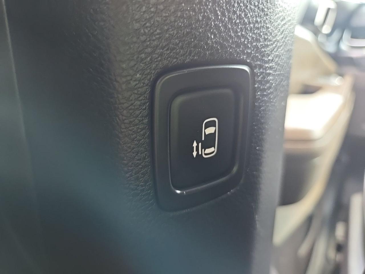 2025 Kia Carnival LXS Fredericksburg VA