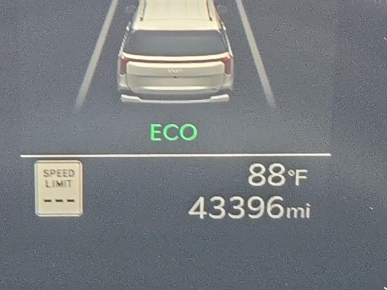 2025 Kia Carnival LXS Fredericksburg VA