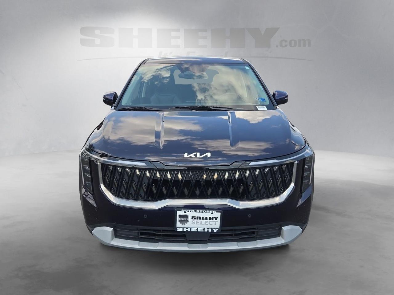 2025 Kia Carnival LXS Fredericksburg VA
