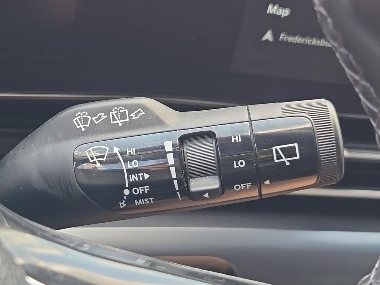 2025 Kia Carnival LXS Fredericksburg VA