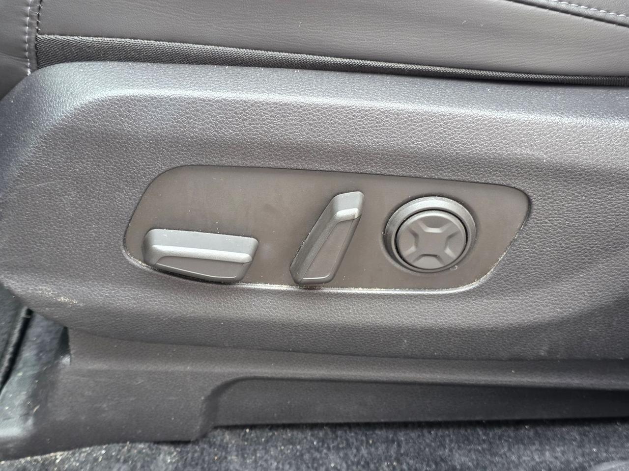 2025 Kia Carnival LXS Glen Burnie MD