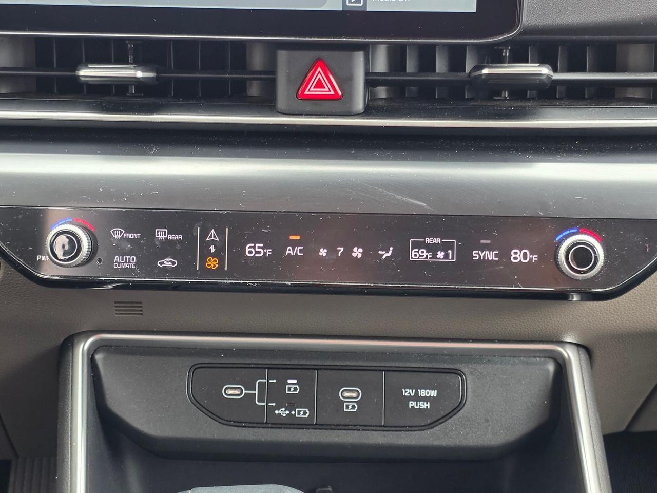 2025 Kia Carnival LXS Glen Burnie MD