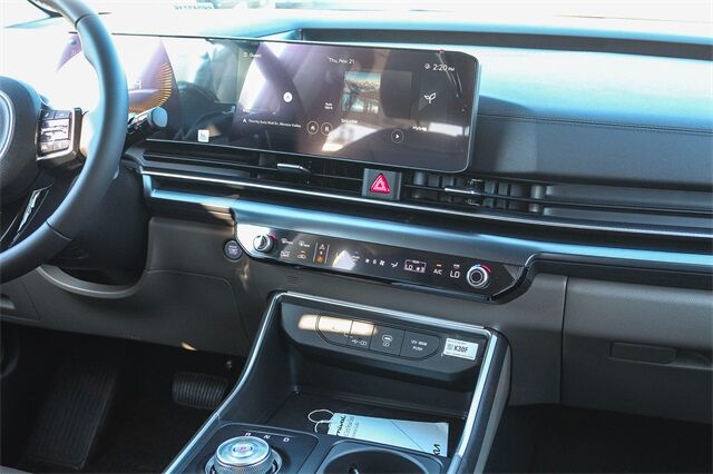 2025 Kia Carnival MPV Hybrid LXS Tacoma WA