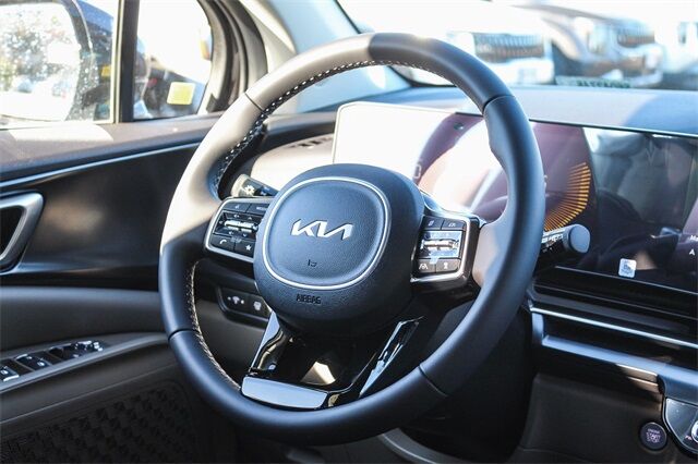 2025 Kia Carnival MPV Hybrid LXS Tacoma WA