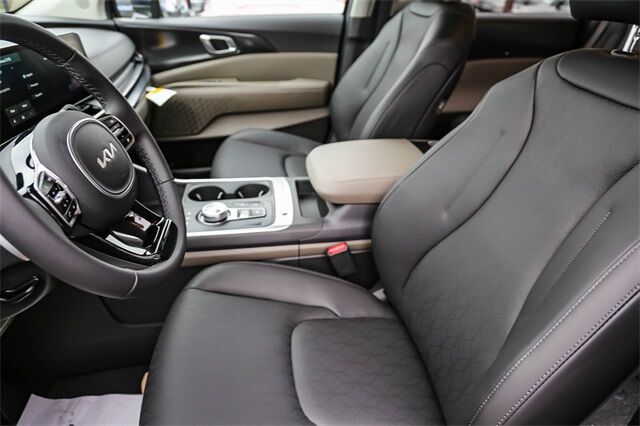 2025 Kia Carnival MPV Hybrid LXS Tacoma WA