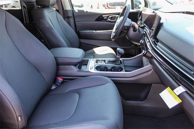 2025 Kia Carnival MPV SX Prestige Renton WA