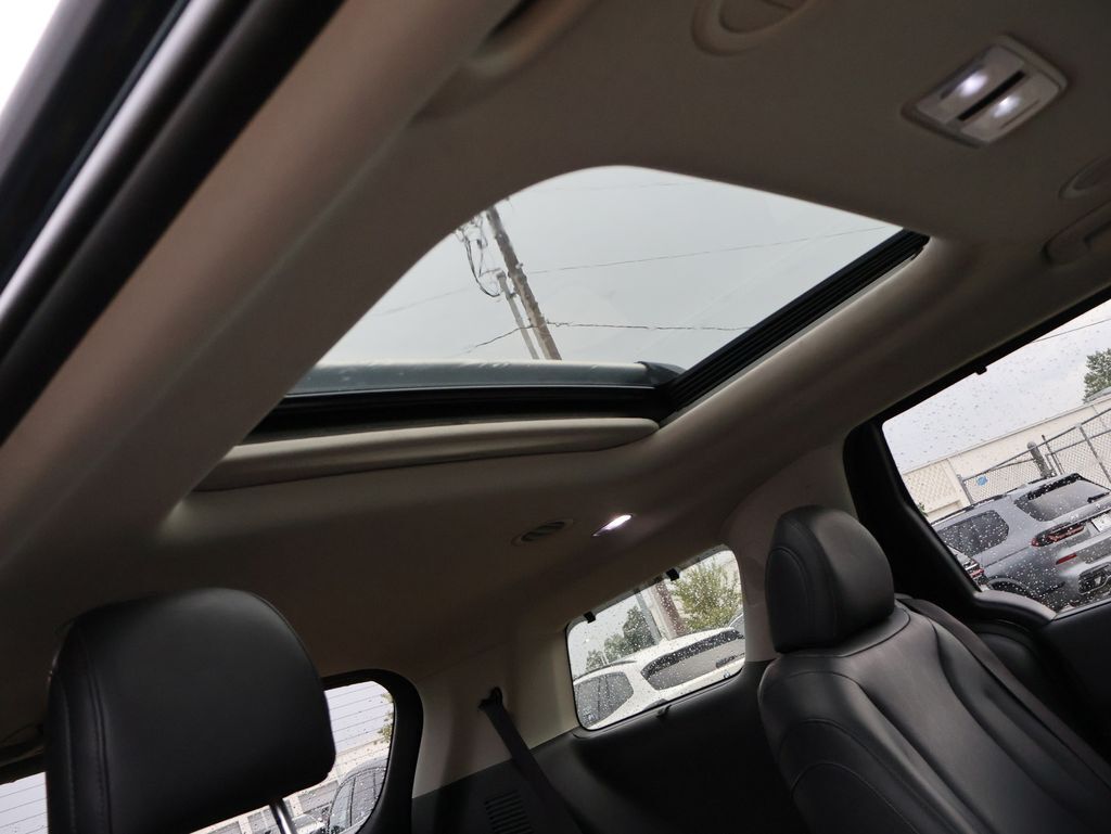 2025 Kia Carnival SX San Clemente CA
