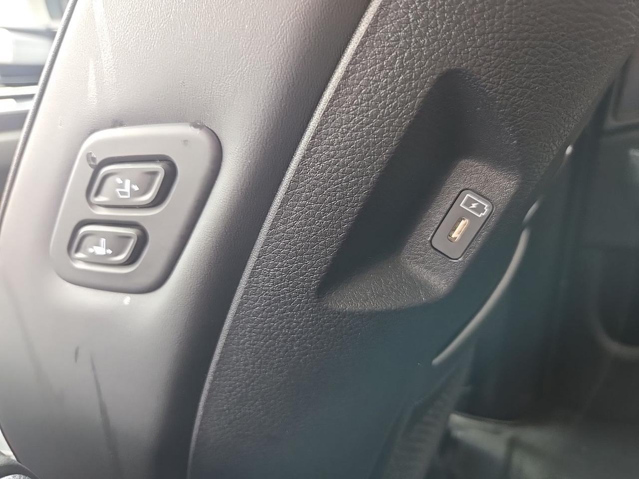 2025 Kia Carnival SX Fredericksburg VA