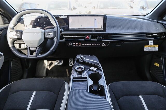 2025 Kia EV6 GT-Line photo 3