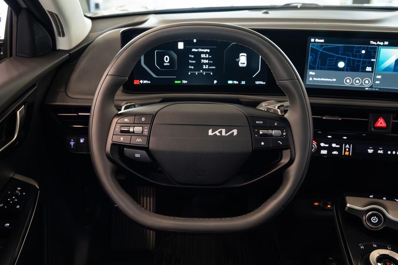 2025 Kia EV6 Light Gladstone OR