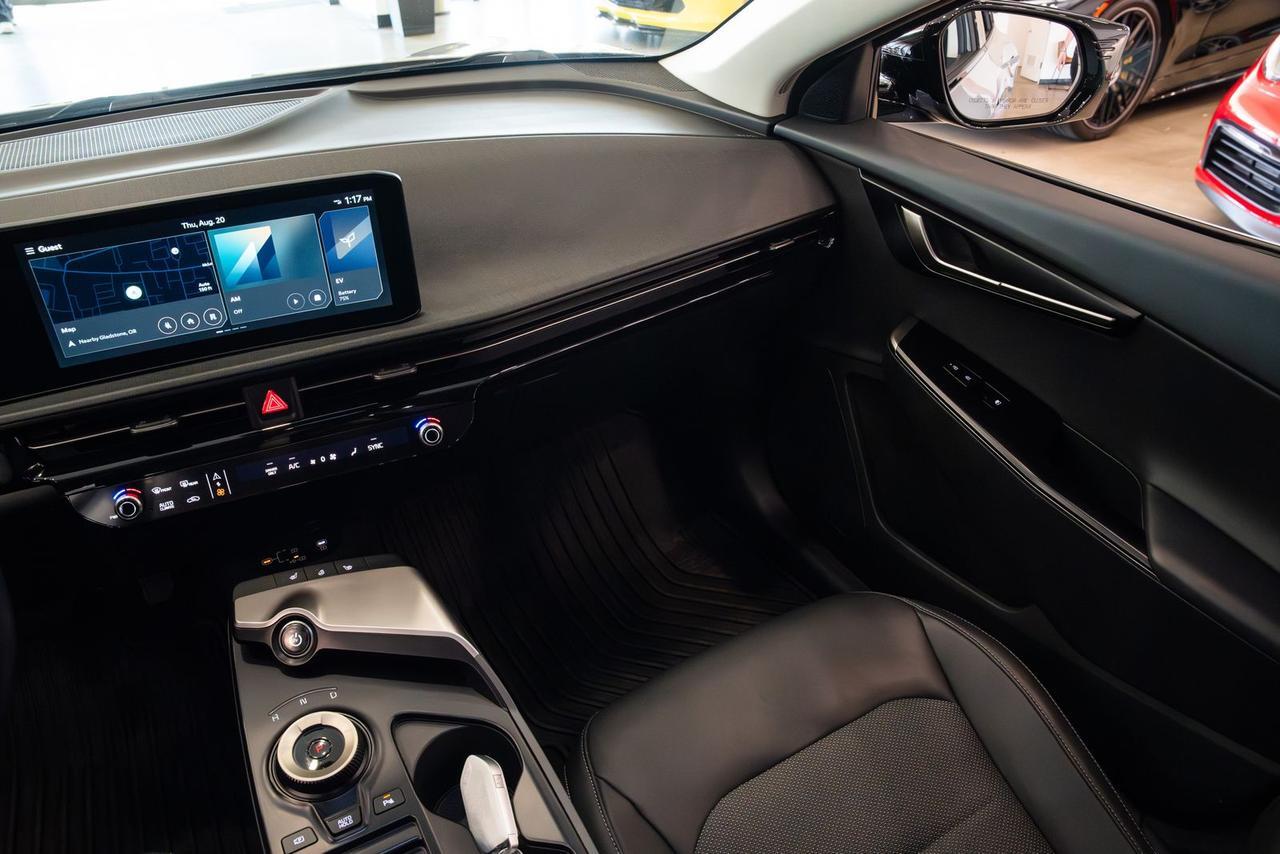 2025 Kia EV6 Light Gladstone OR