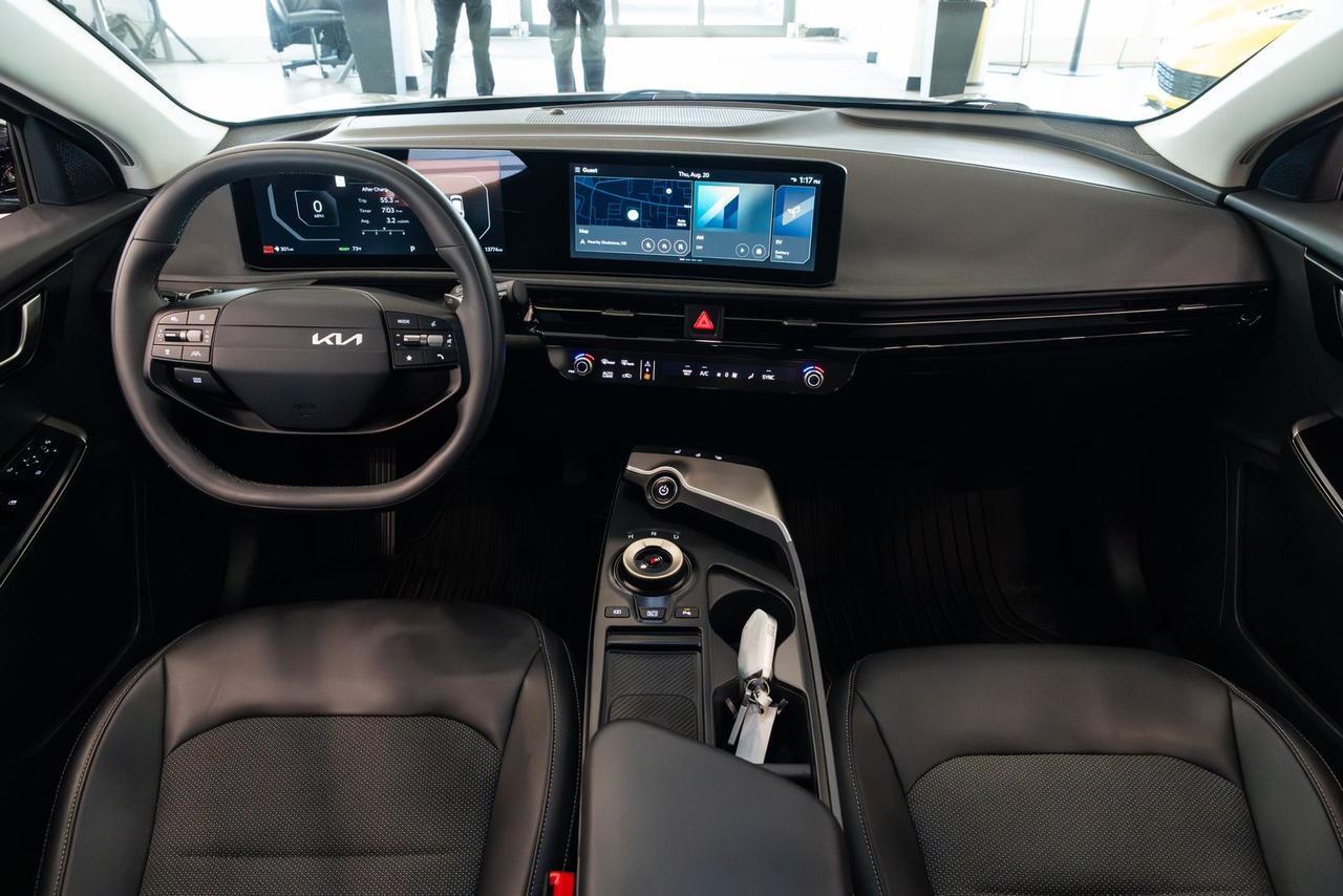 2025 Kia EV6 Light Gladstone OR